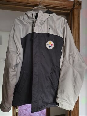 Pittsburgh Steeler's Hooded Jacket - Men's
